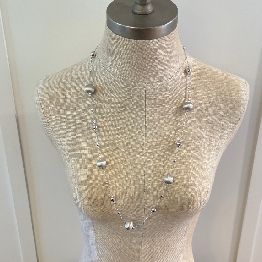 Elegant Silver Tone Beaded Necklace